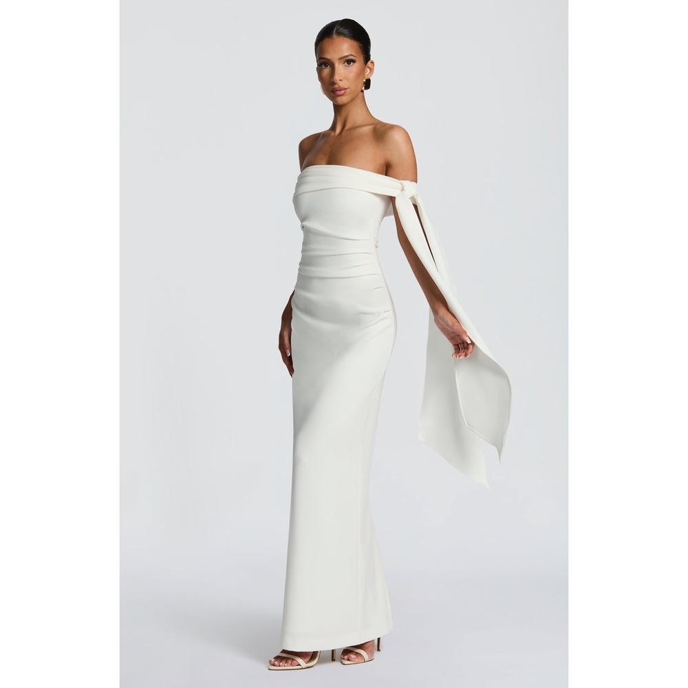 Babyboo Addie Maxi Dress Ivory Medium New With Tags